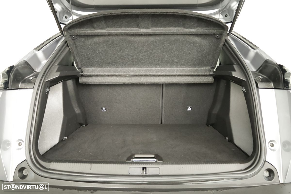 Peugeot 2008 1.2 PureTech Allure - 25