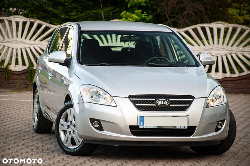 Kia Ceed 1.4 Comfort + - 3