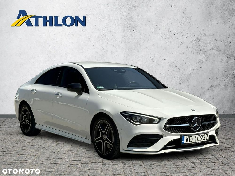 Mercedes-Benz CLA 200 7G-DCT - 7