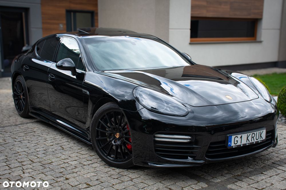 Porsche Panamera GTS - 1