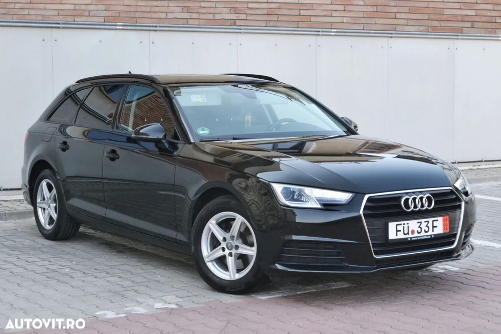 Audi A4 2.0 TDI S tronic - 1