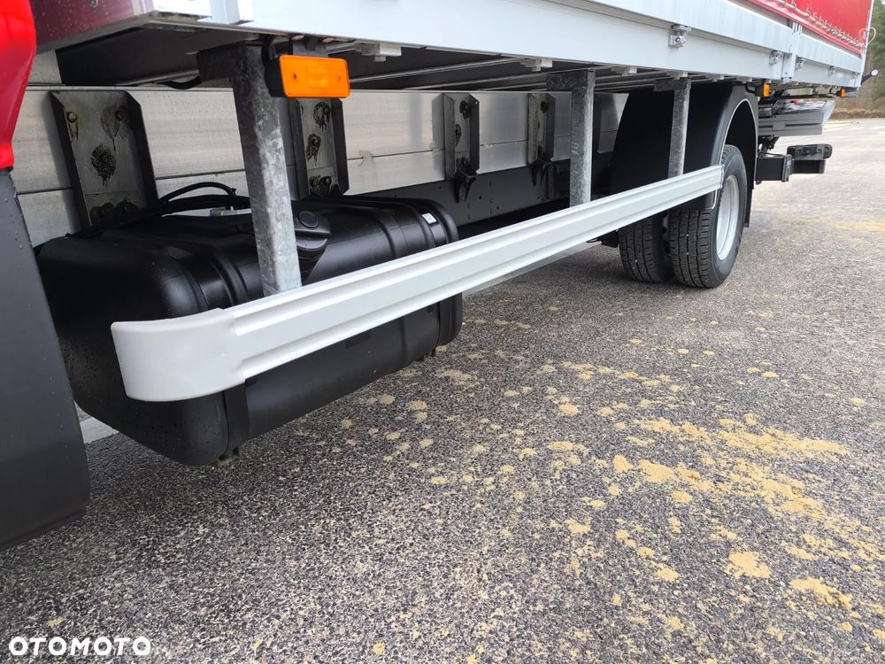 Iveco Daily 70C18 Sypialnia 2 Łóżka , WINDA 1.000kg, 15 Palet, Firana + Drzwi z Tyłu! - 38