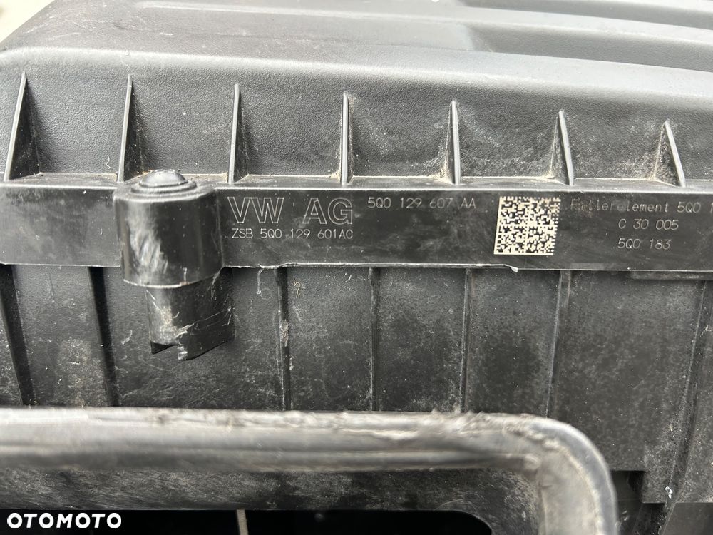 Volkswagen Passat B8 obudowa filtra powietrza 5Q0129601AC Audi TT 8S 2.0 tdi skoda seat - 3