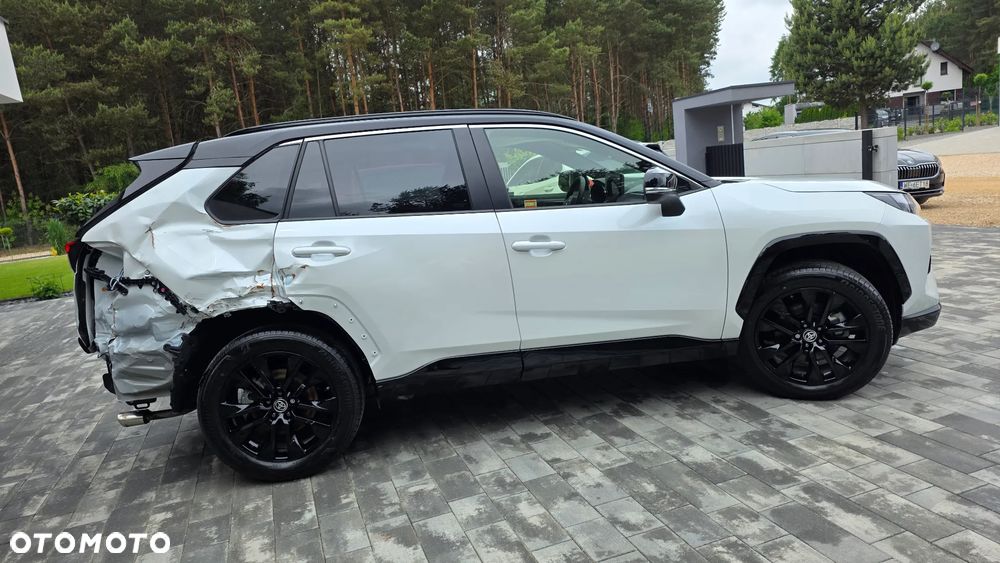 Toyota RAV4 - 14