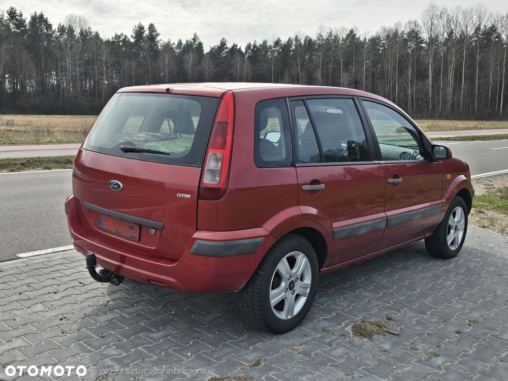 Ford Fusion - 3
