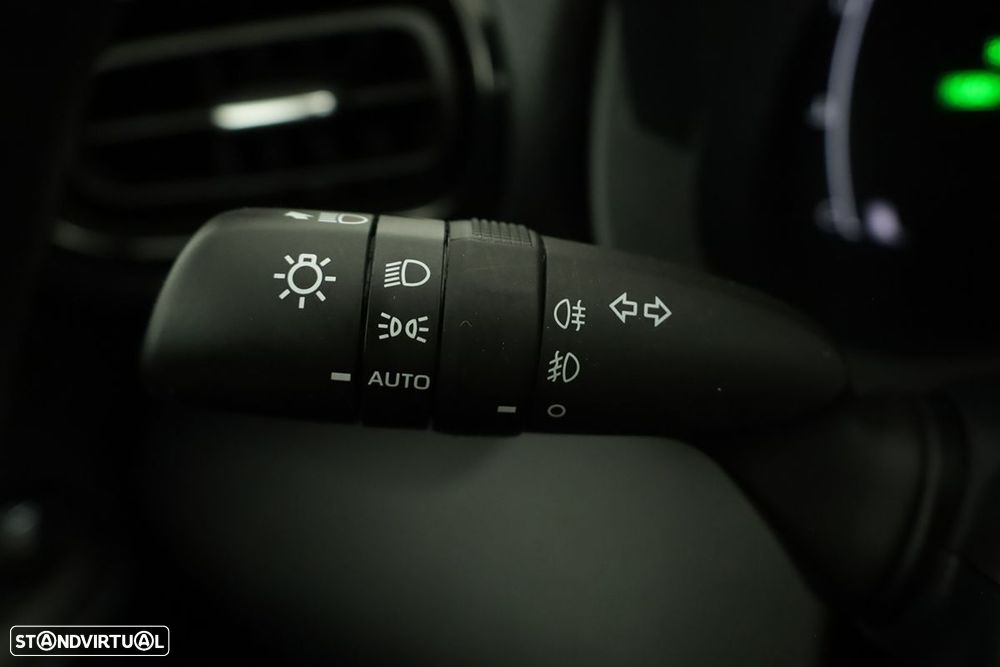 Toyota Yaris Cross 1.5 HDF Comfort - 16