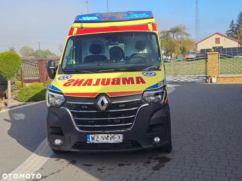 Renault MASTER Karetka Ambulans - 3