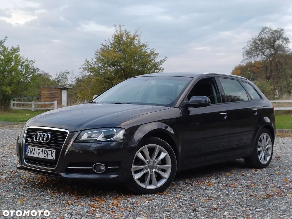 Audi A3 Sportback 2.0 TDI DPF quattro Ambiente - 3