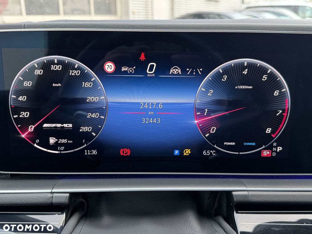 Mercedes-Benz GLE - 26