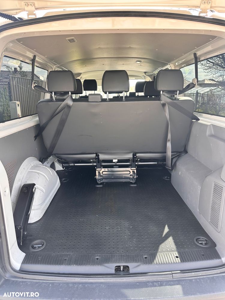 Volkswagen Transporter 2.0 84 kW KR - 8