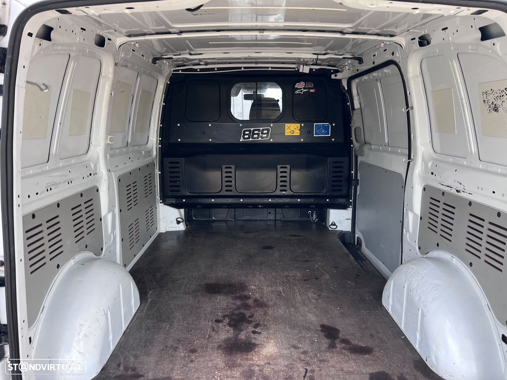 Mercedes-Benz Vito - 10