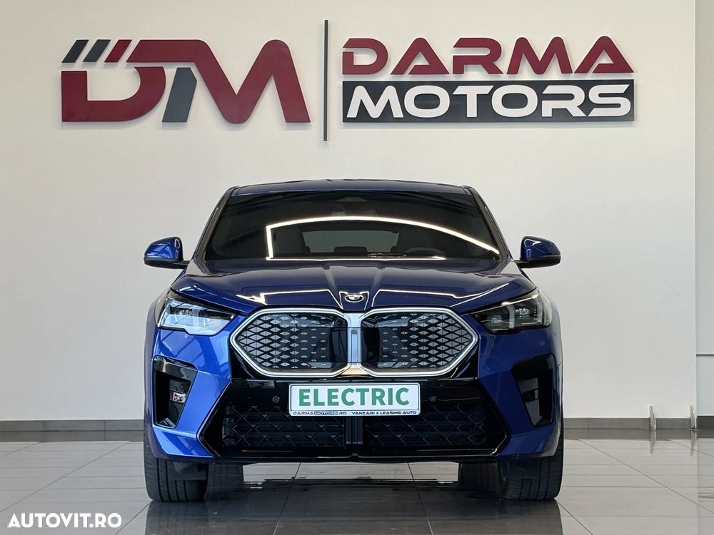 BMW iX2 - 19