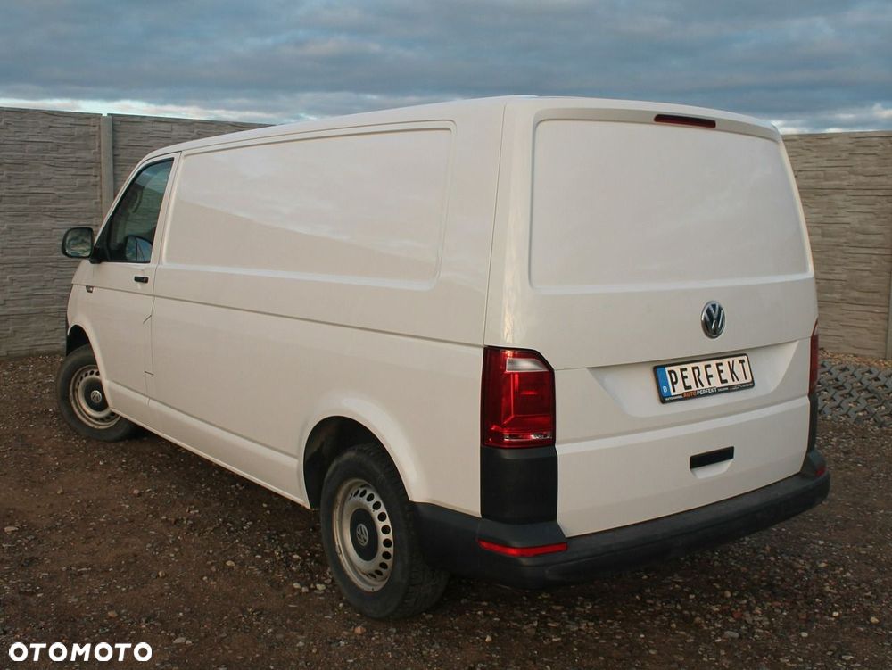 Volkswagen Transporter - 21