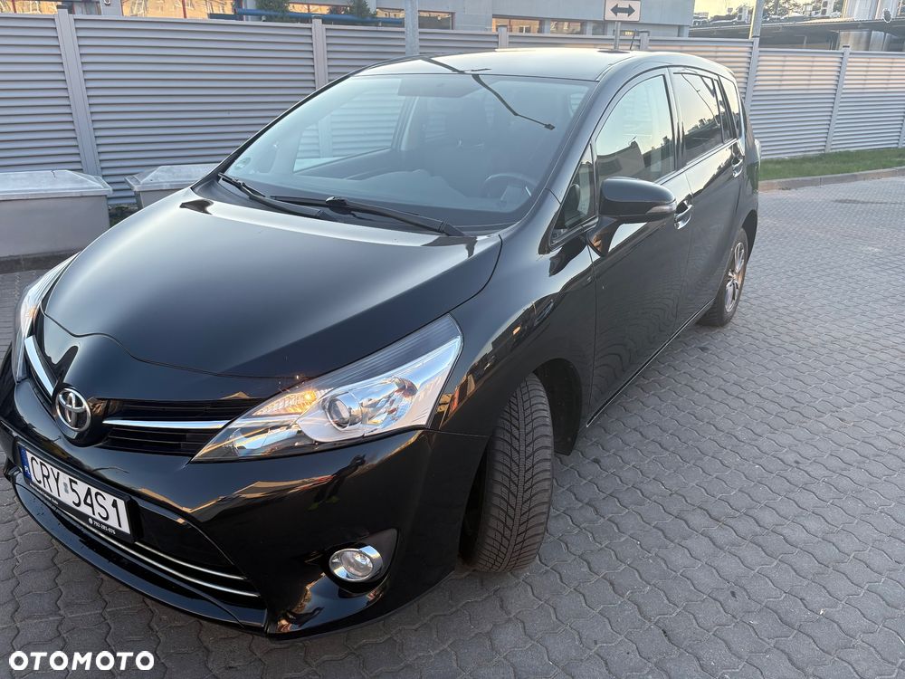 Toyota Verso 2.0 D-4D 5-Sitzer Executive - 3