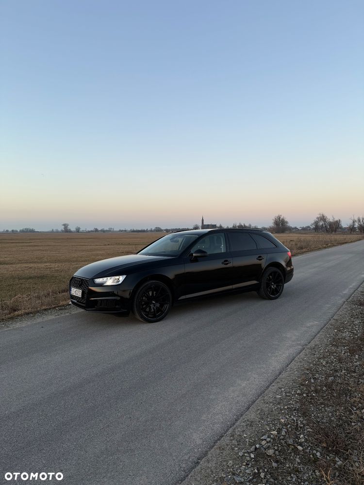 Audi A4 Avant 2.0 TDI S tronic - 13