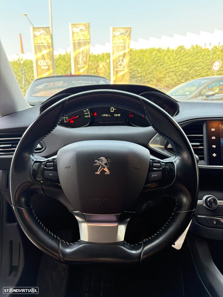 Peugeot 308 1.6 e-HDi Allure - 12