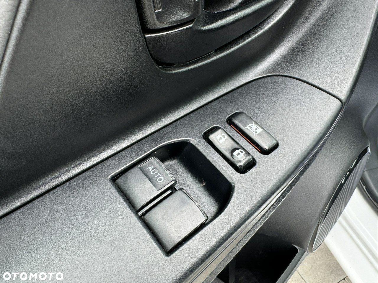 Toyota Yaris - 16