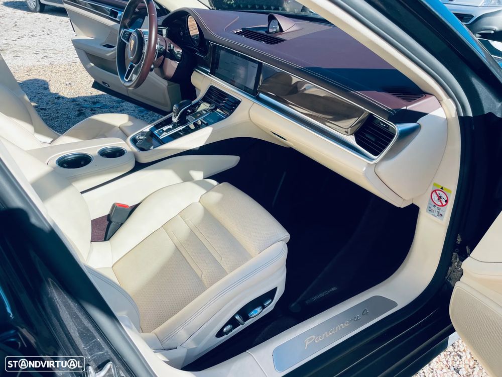 Porsche Panamera 4 E-Hybrid Platinum Edition - 16