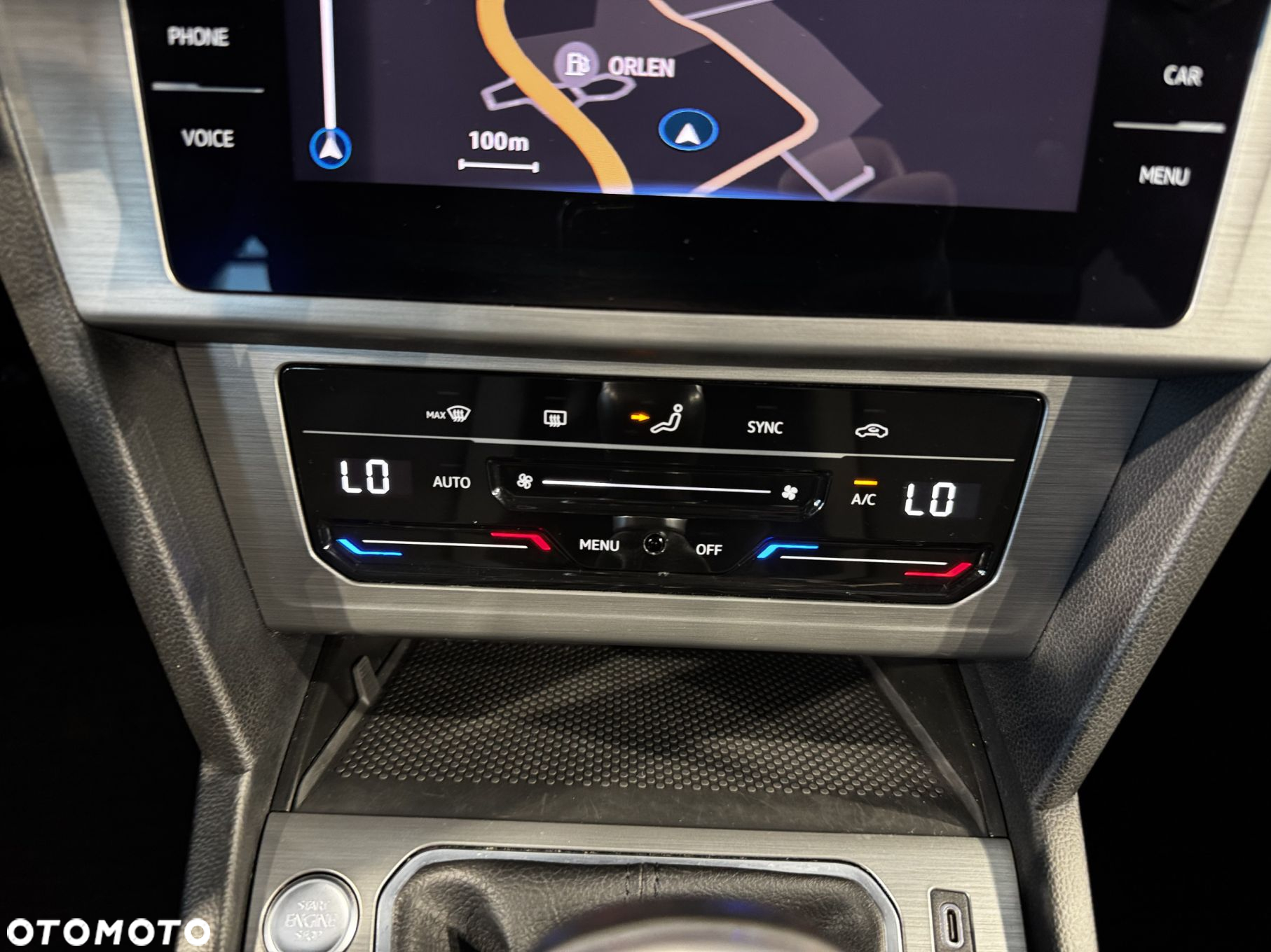 Volkswagen Passat - 24