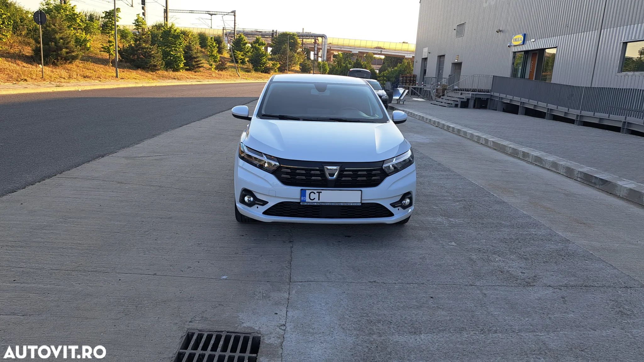 Dacia Logan - 1