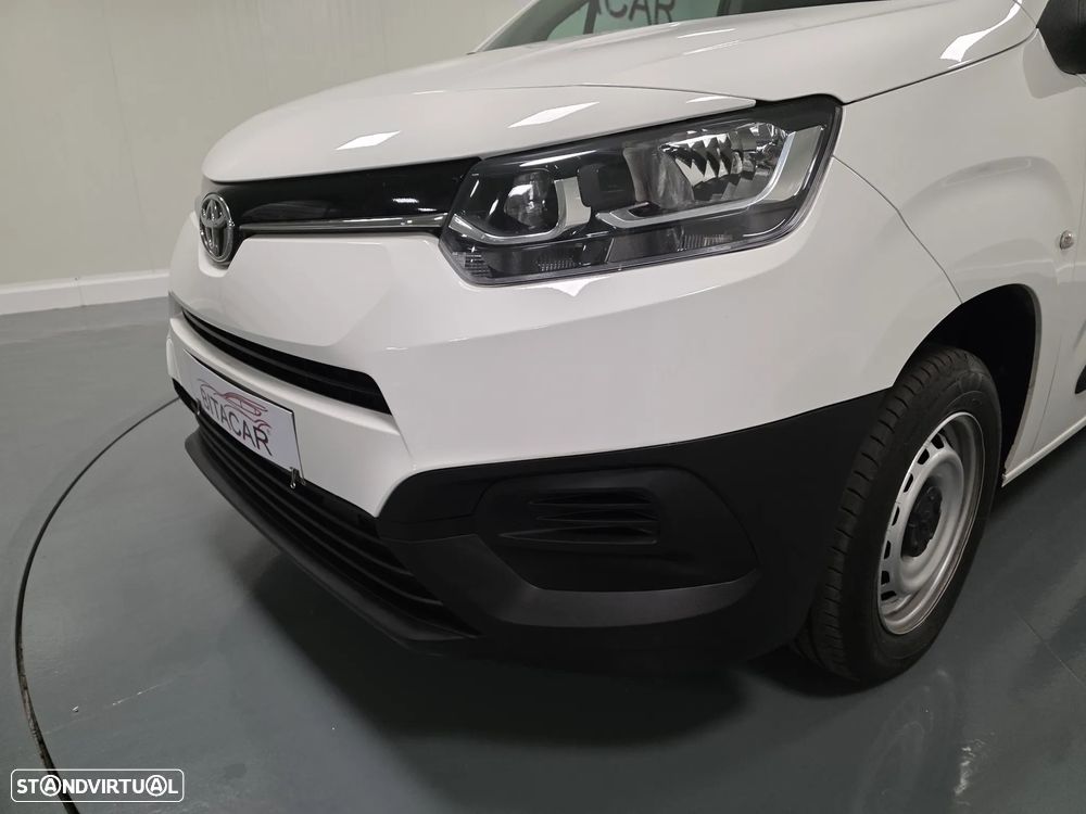 Toyota PROACE CITY 1.5D IVA DEDUTIVEL - 10