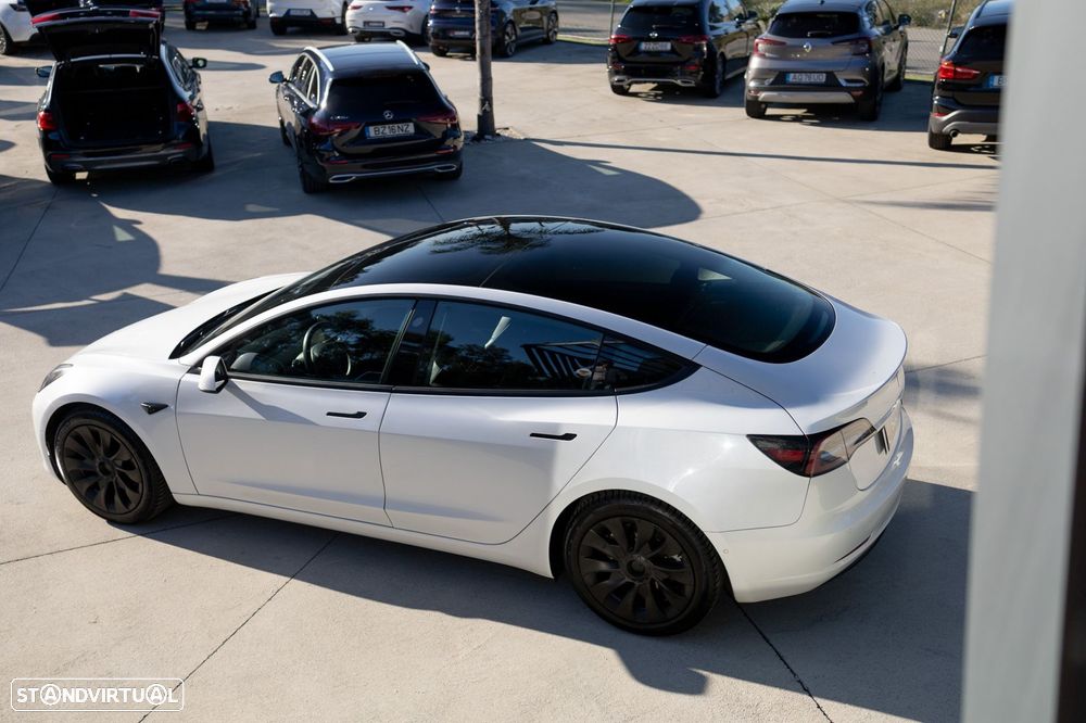Tesla Model 3 Standard Range Plus RWD - 11