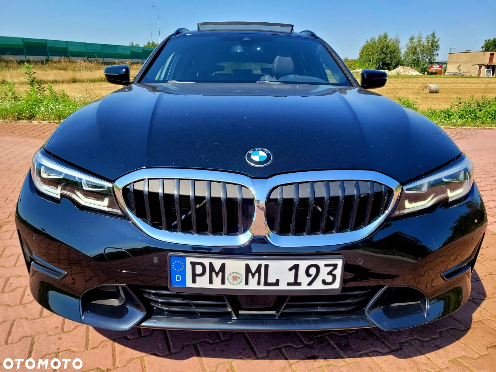 BMW Seria 3 330d Touring xDrive M Sport - 12