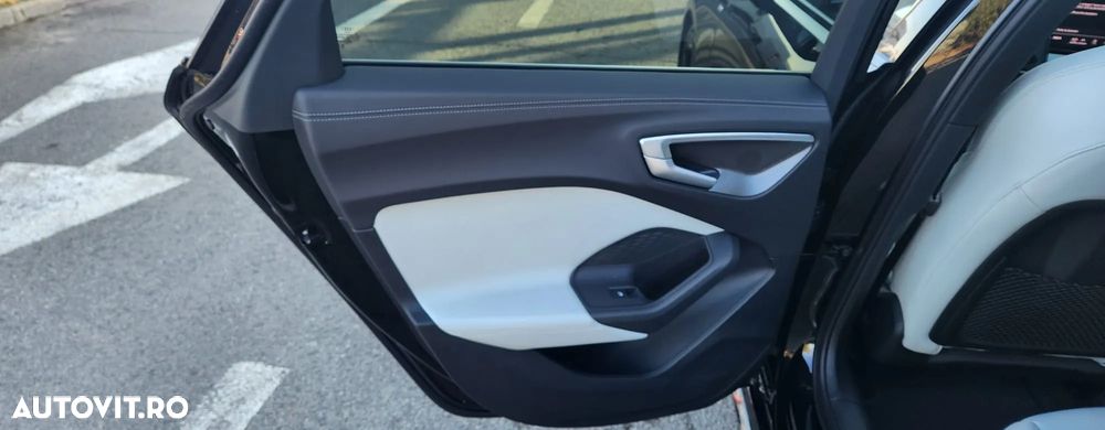 Audi A5 40 TDI quattro S tronic MHEV - 14