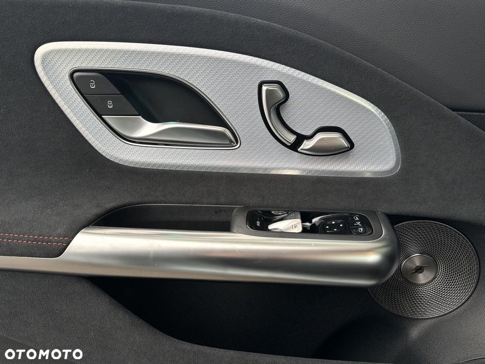 Mercedes-Benz CLA - 24