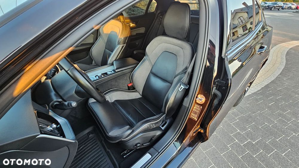 Volvo S60 B4 B Plus Bright - 19