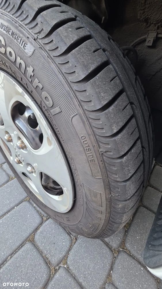 Kia Picanto 1.0 L - 11
