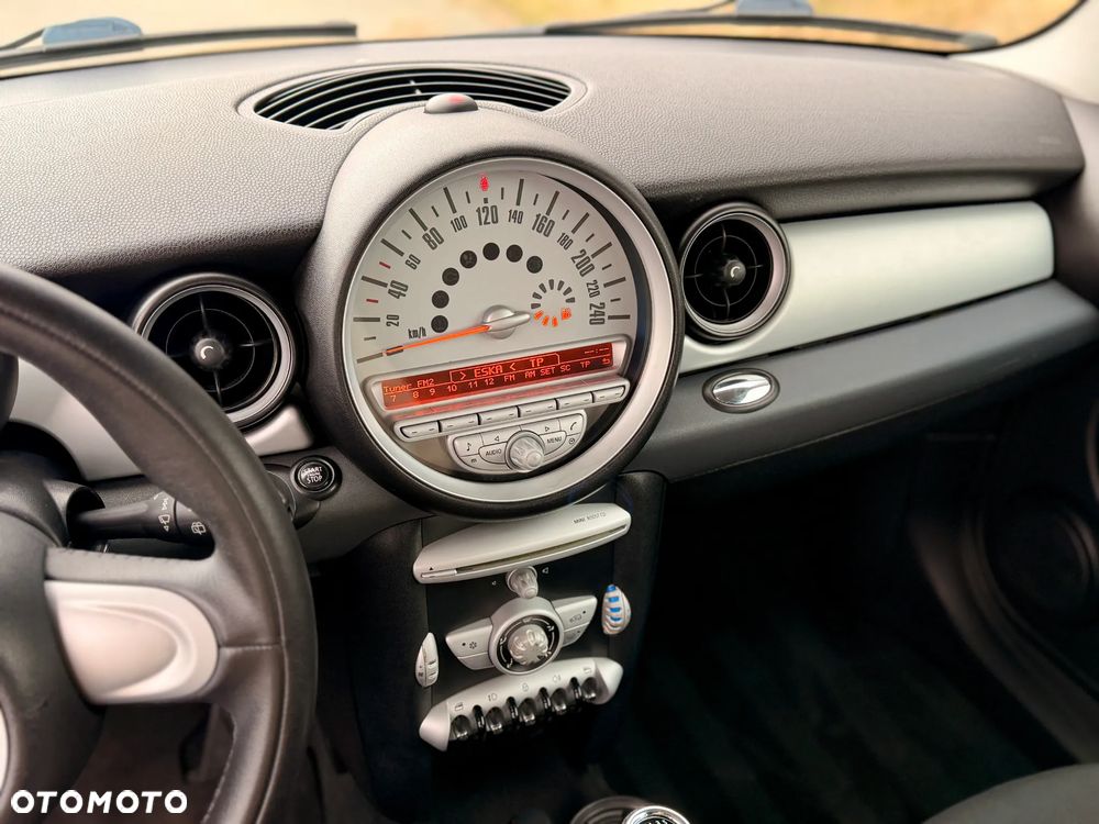 MINI ONE Standard - 15