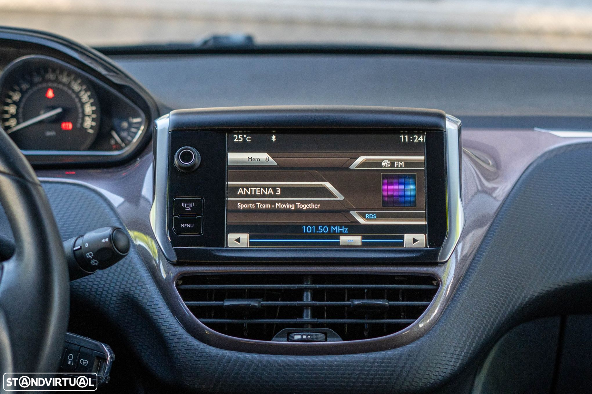 Peugeot 2008 1.2 PureTech Style - 15