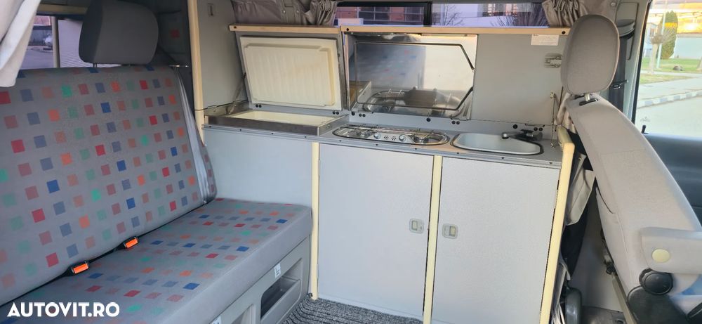 Volkswagen California - 17