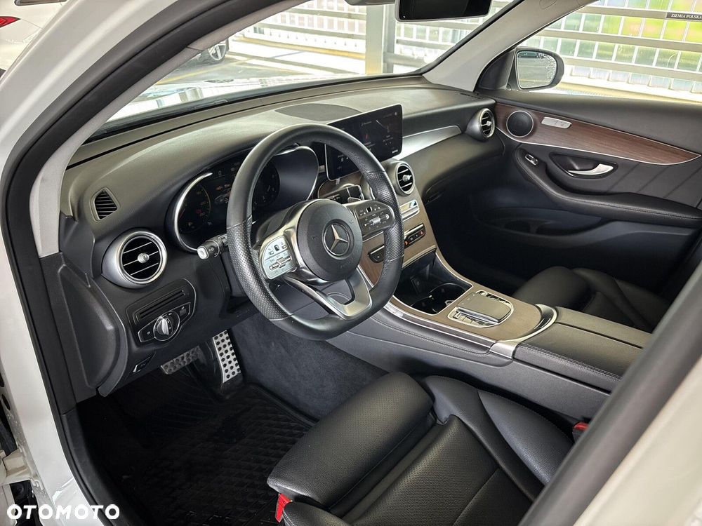 Mercedes-Benz GLC - 15