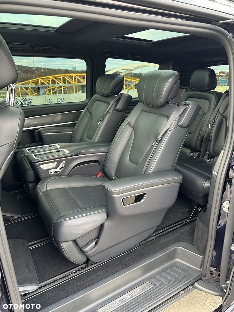 Mercedes-Benz Klasa V 300 d 4-Matic Exclusive 9G-Tronic (d³ugi) - 8