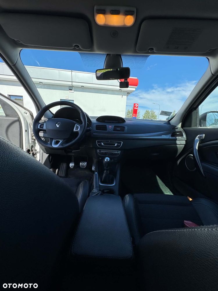 Renault Megane 1.9 dCi Privilege Euro5 - 9