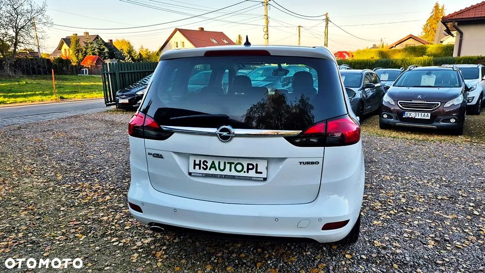 Opel Zafira 1.6 T SIDI Cosmo S&S - 14