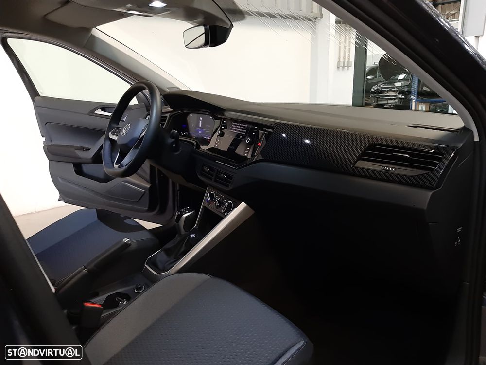 VW Taigo 1.0 TSI Urban DSG - 8