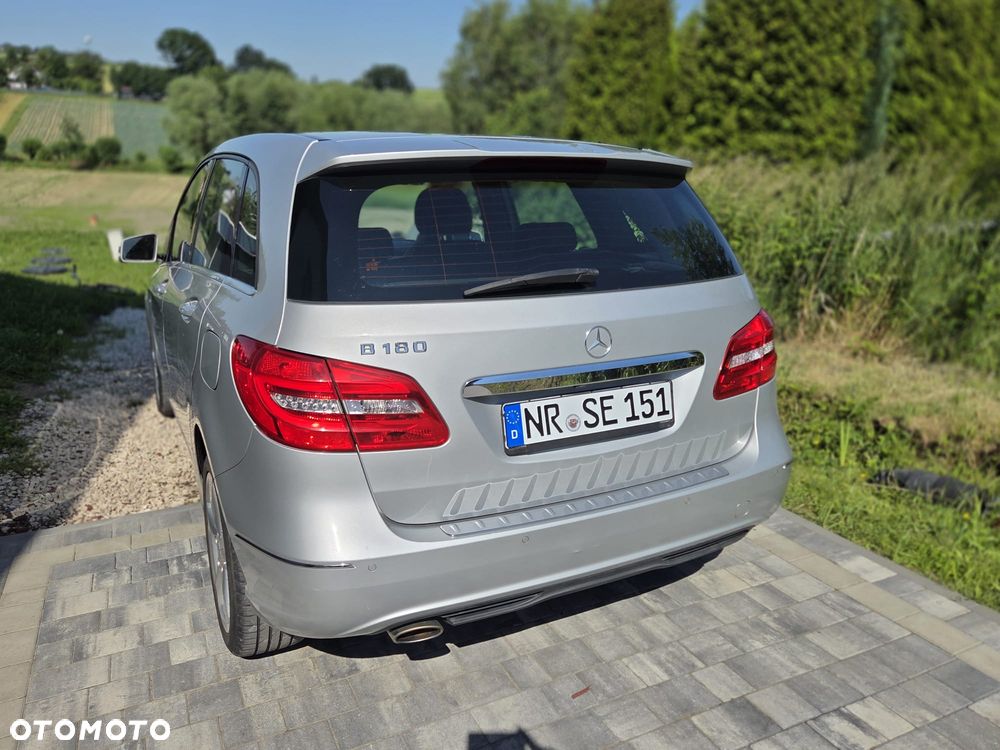 Mercedes-Benz Klasa B 180 BlueEFFICIENCY Edition Style - 18