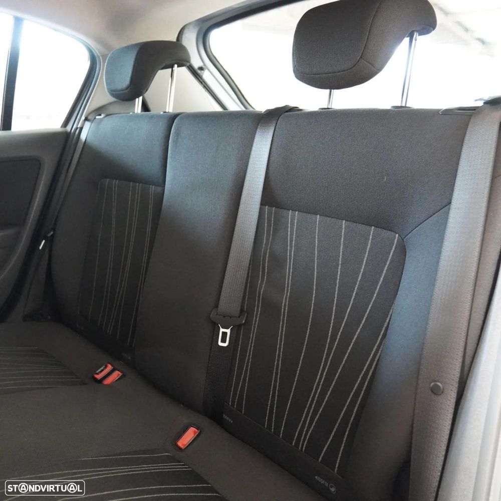 Opel Corsa 1.2 Enjoy Easytronic - 25