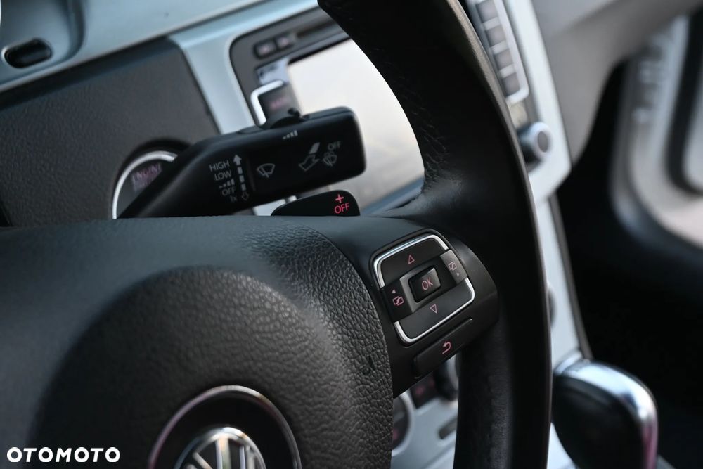 Volkswagen Passat CC 3.6 V6 4Motion DSG Individual - 24