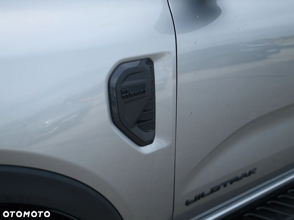 Ford Ranger 2.0 EcoBlue Bi-Turbo 4x4 DC Wildtrak - 14