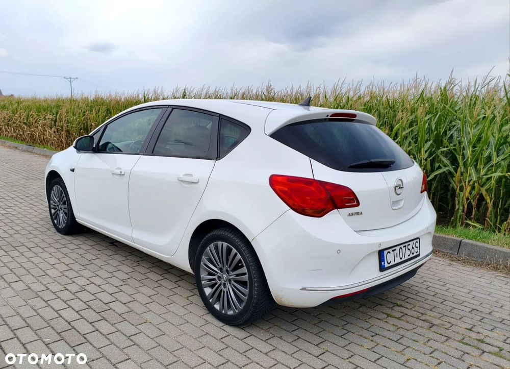 Opel Astra 1.4 T Enjoy - 2