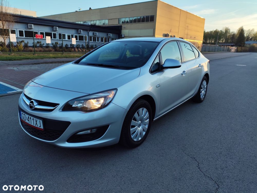 Opel Astra 1.4 T Active EU6 - 2
