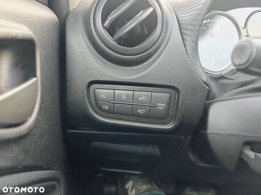 Alfa Romeo Mito 1.4 MultiAir Distinctive - 26