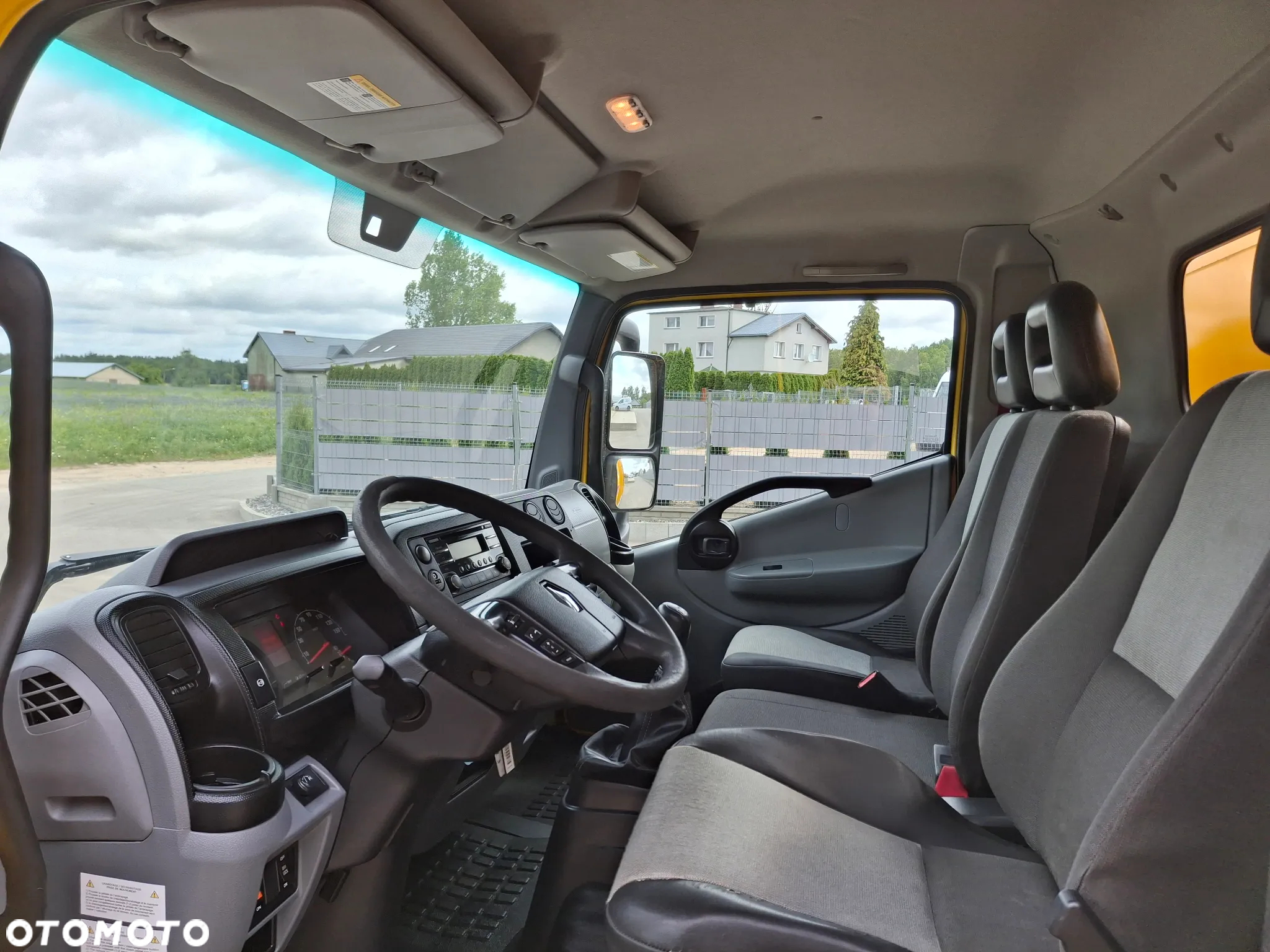 Renault D7.5 Wywrotka Kipper 3 Strony Hak Euro 6 2015r 3 Miejsca Skrzynia Dzielone Burty Bliźniak 7500 KG - 30