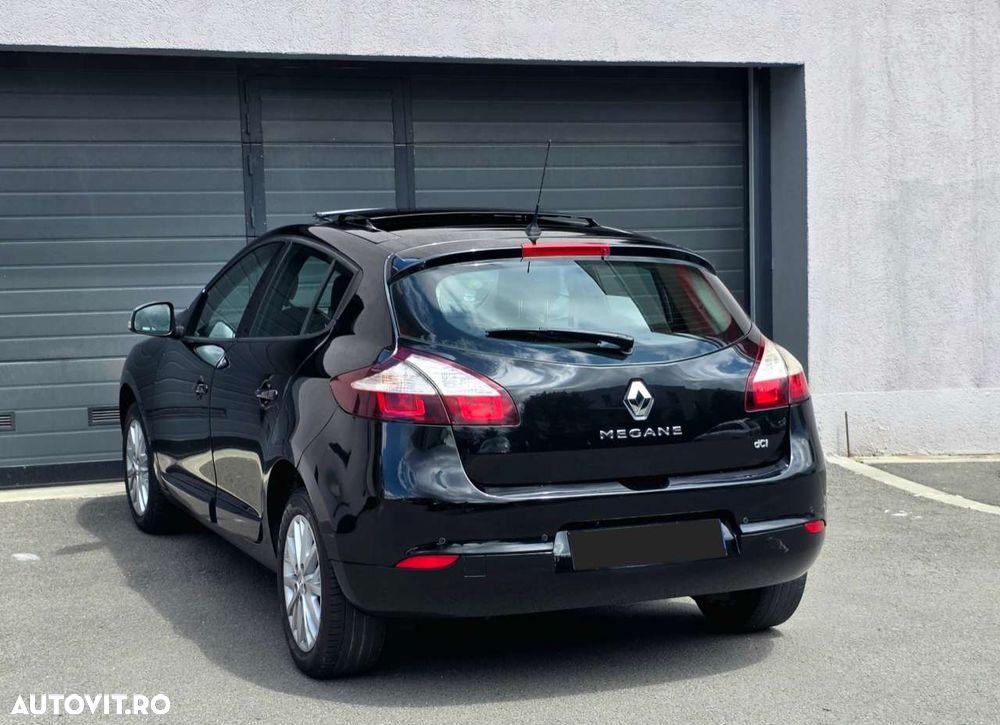Renault Megane ENERGY dCi 110 Start & Stop Paris Business - 4