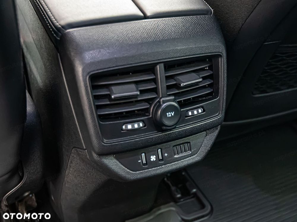 Peugeot 5008 1.5 BlueHDi Allure Pack S&S EAT8 - 23
