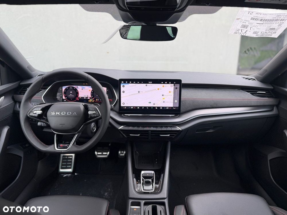 Skoda Octavia 2.0 TSI RS DSG - 10
